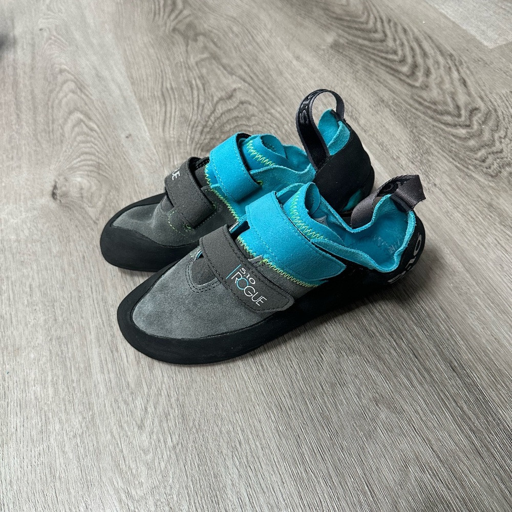 Five ten 5.10 Rogue VCS Woman’s Climbing Shoes